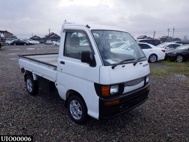 Daihatsu Hijet Truck S110P