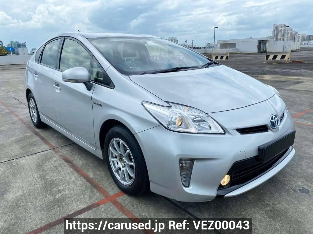 Buy Used 2013 Toyota Prius ZVW30 (VEZ00043) | Japanese Used
