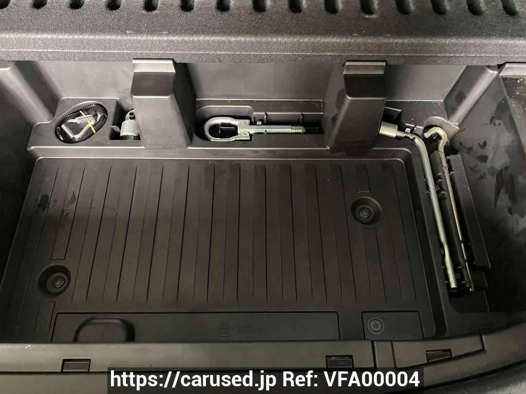 Buy Used 2013 Mazda CX-9 TB10A (VFA00004) - Carused.jp