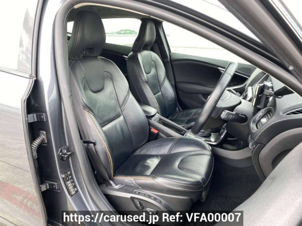 Used 2013 AT volvo v40 MZ485B Image[17]