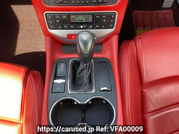 Used 2012 AT maserati granturismo null Image[25]
