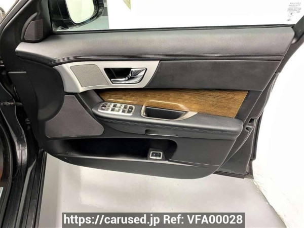 Used 2013 AT jaguar xf null Image[27]