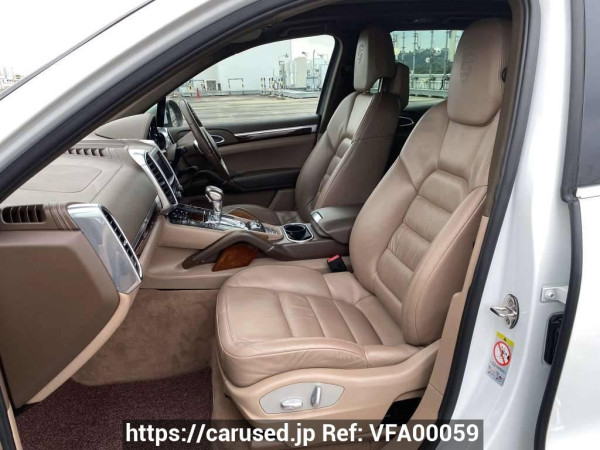 Used 2012 AT porsche cayenne 92A Image[18]