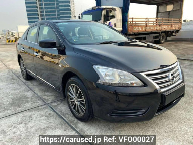 Nissan SYLPHY B17