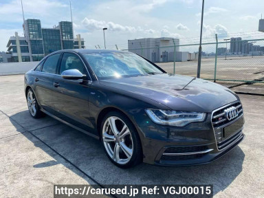 Audi S6 null