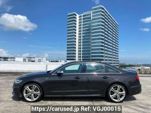 Used2013 AT Audi S6 Image[3]