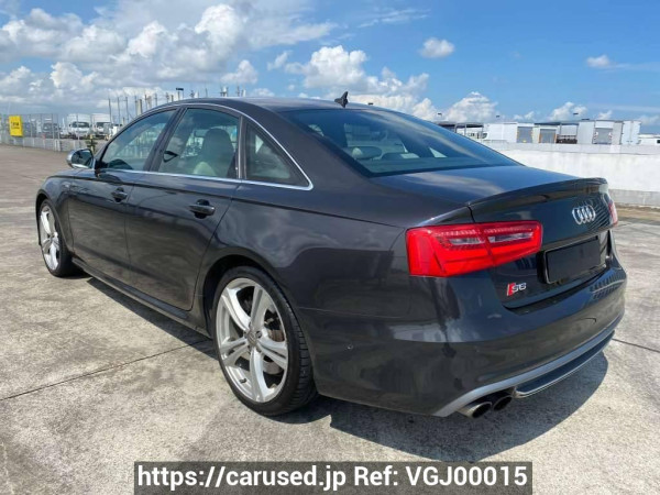 Used2013 AT Audi S6 Image[4]