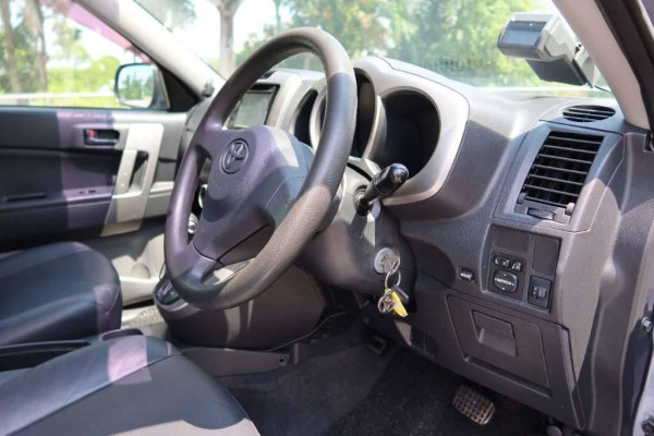 Used 2008 AT toyota rush null Image[15]