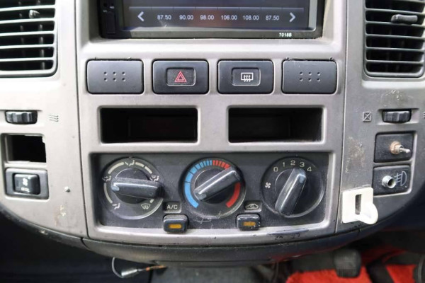 Used 2008 MT nissan urvan-bus null Image[28]