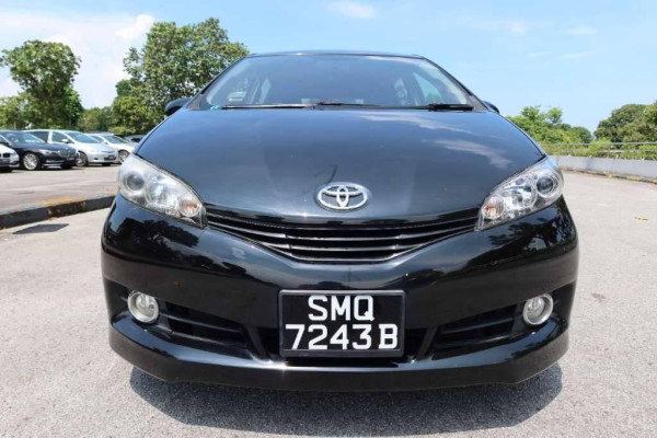Used 2013 AT toyota wish null Image[1]