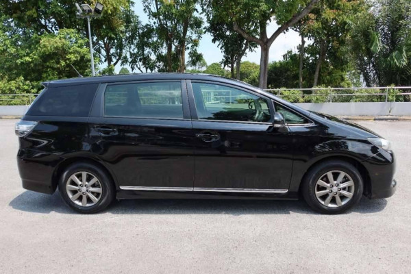Used 2013 AT toyota wish null Image[6]