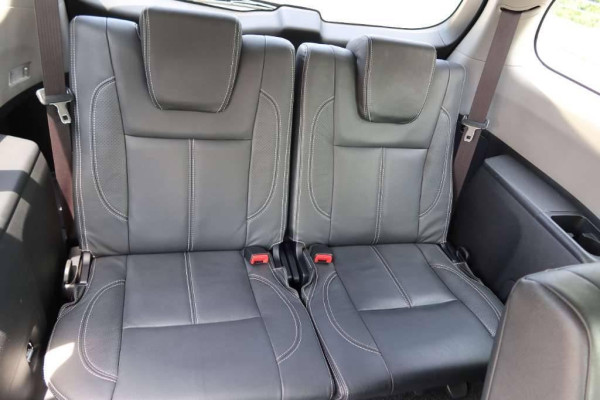 Used 2013 AT toyota wish null Image[24]