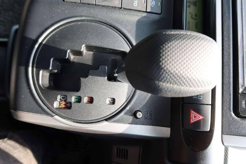 Comprar usado 2013 Toyota Wish (VGW00092) - Carused.jp