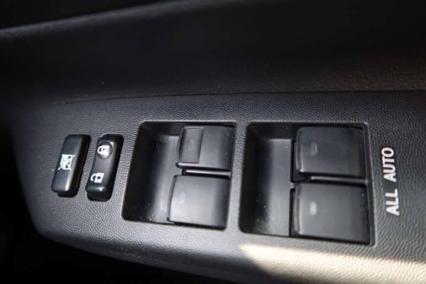 Used 2013 AT toyota wish null Image[35]