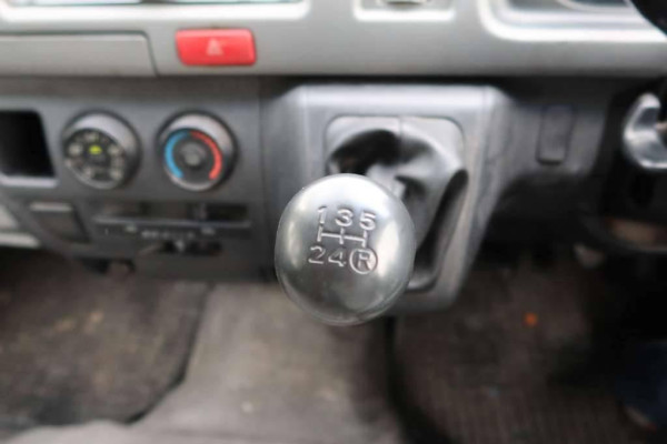 Used 2008 MT toyota hiace-commuter null Image[27]