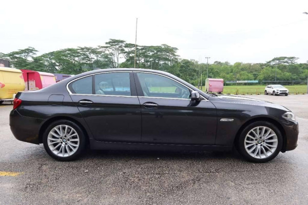 Used 2013 AT bmw 5-series null Image[6]