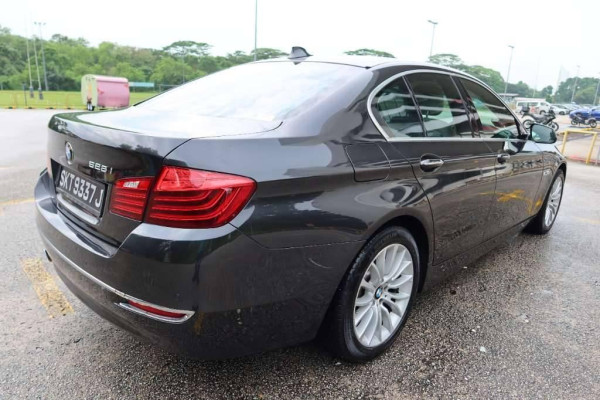 Used 2013 AT bmw 5-series null Image[7]