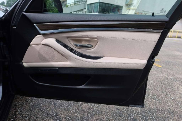 Used 2013 AT bmw 5-series null Image[37]