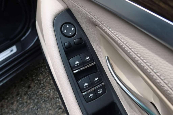 Used 2013 AT bmw 5-series null Image[38]
