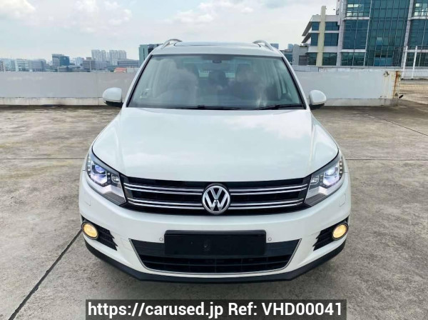 Used 2013 AT volkswagen tiguan null Image[1]