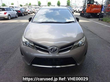 Toyota Auris NZE181H