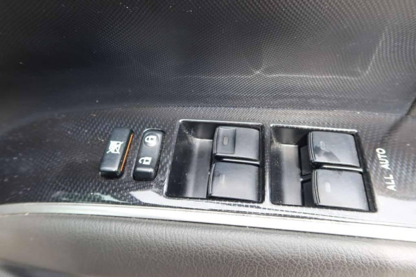 Used 2013 AT toyota estima null Image[24]