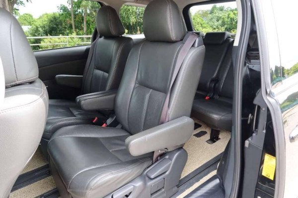 Used 2013 AT toyota estima null Image[28]