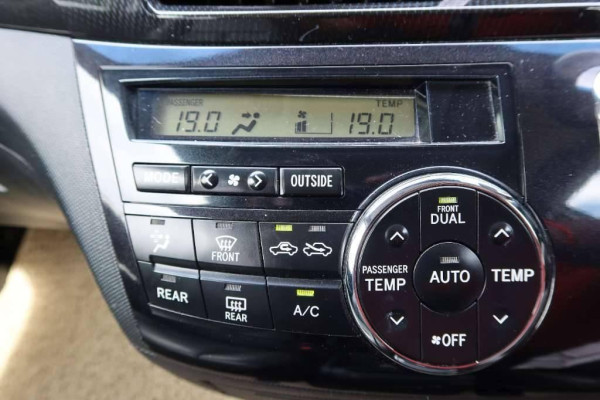 Used 2013 AT toyota estima null Image[46]