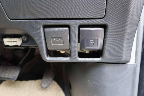Used 2013 AT toyota estima null Image[53]