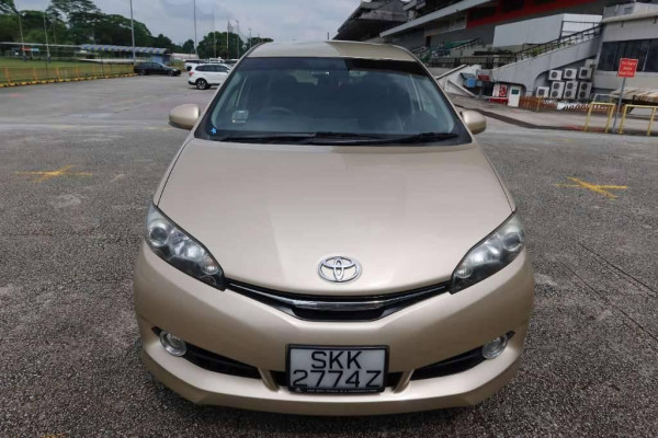 Used 2013 AT toyota wish null Image[2]