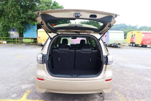 Used 2013 AT toyota wish null Image[12]