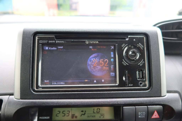 Used 2013 AT toyota wish null Image[39]