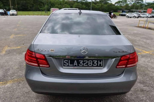 Used 2013 AT mercedes-benz e-class null Image[8]