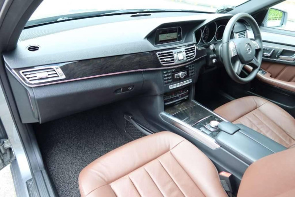Used 2013 AT mercedes-benz e-class null Image[25]