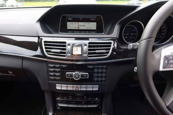 Used 2013 AT mercedes-benz e-class null Image[37]