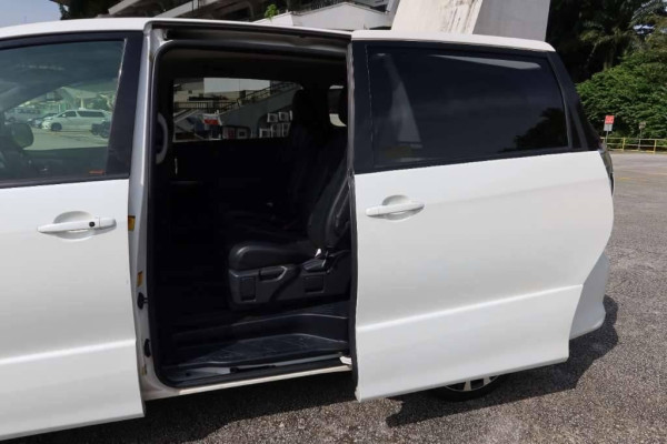 Used 2013 AT toyota estima null Image[6]