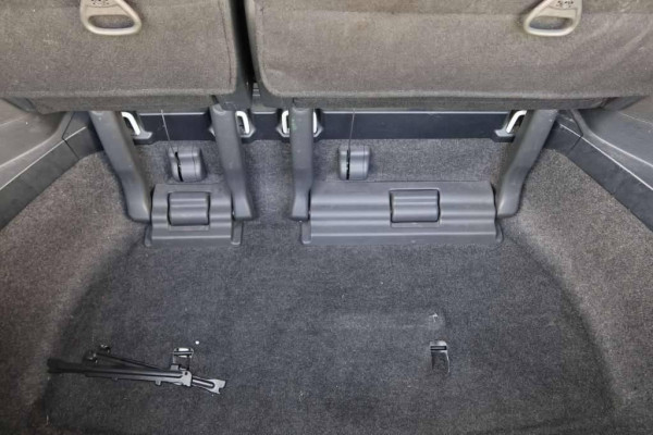 Used 2013 AT toyota estima null Image[41]