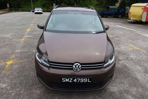 Used 2013 AT volkswagen touran null Image[1]