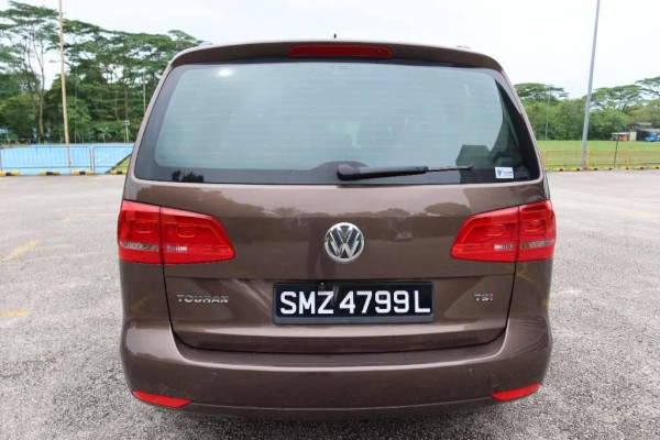 Used 2013 AT volkswagen touran null Image[7]