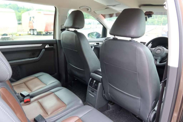 Used 2013 AT volkswagen touran null Image[33]