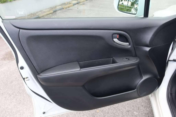 Used 2013 AT honda stream null Image[19]