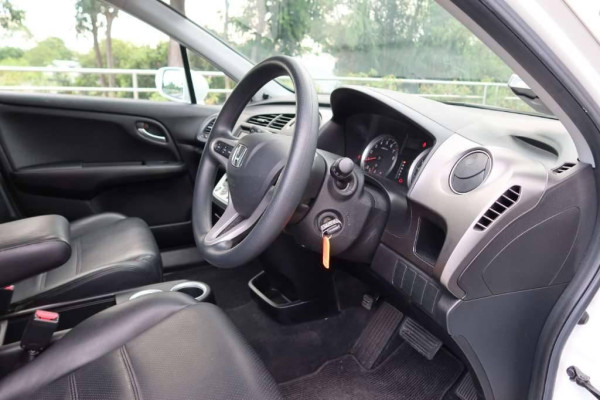 Used 2013 AT honda stream null Image[33]