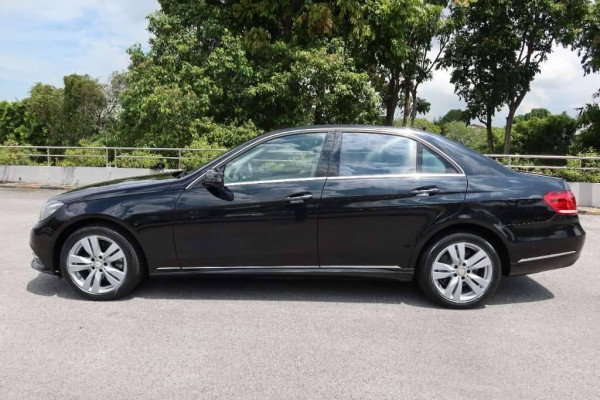 Used 2013 AT mercedes-benz e-class null Image[5]