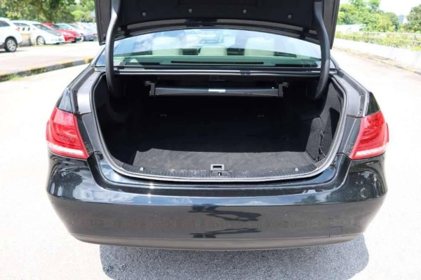 Used 2013 AT mercedes-benz e-class null Image[12]