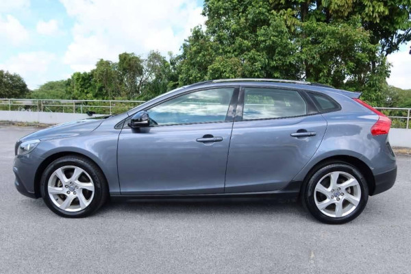 Used 2013 AT volvo v40 null Image[5]