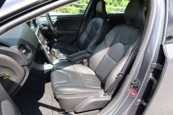 Used 2013 AT volvo v40 null Image[25]