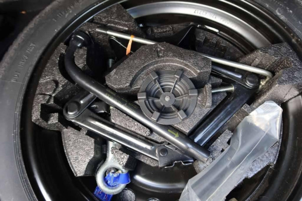 Used 2013 AT volvo v40 null Image[60]