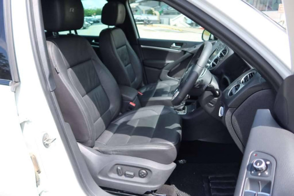Used 2014 AT volkswagen tiguan null Image[25]