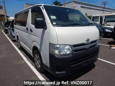 Toyota Hiace Van TRH200V