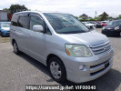 Toyota Noah AZR60G